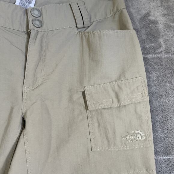 The North Face Pant Women 6 Khaki Tan Nylon Zip Off Cargo Utility Hiking Outdoor - Picture 3 of 14